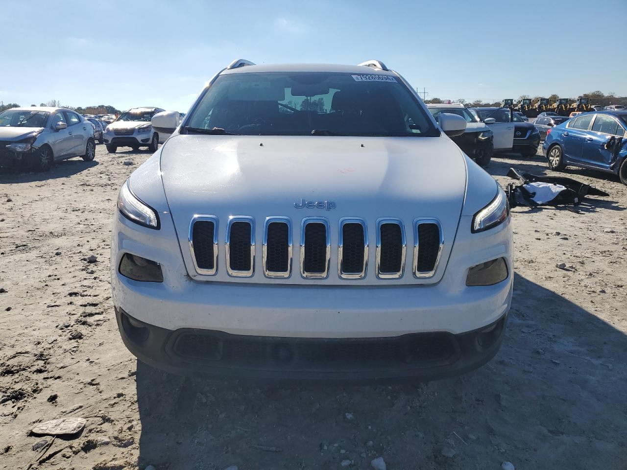 2017 Jeep Grand Cherokee - Image 5