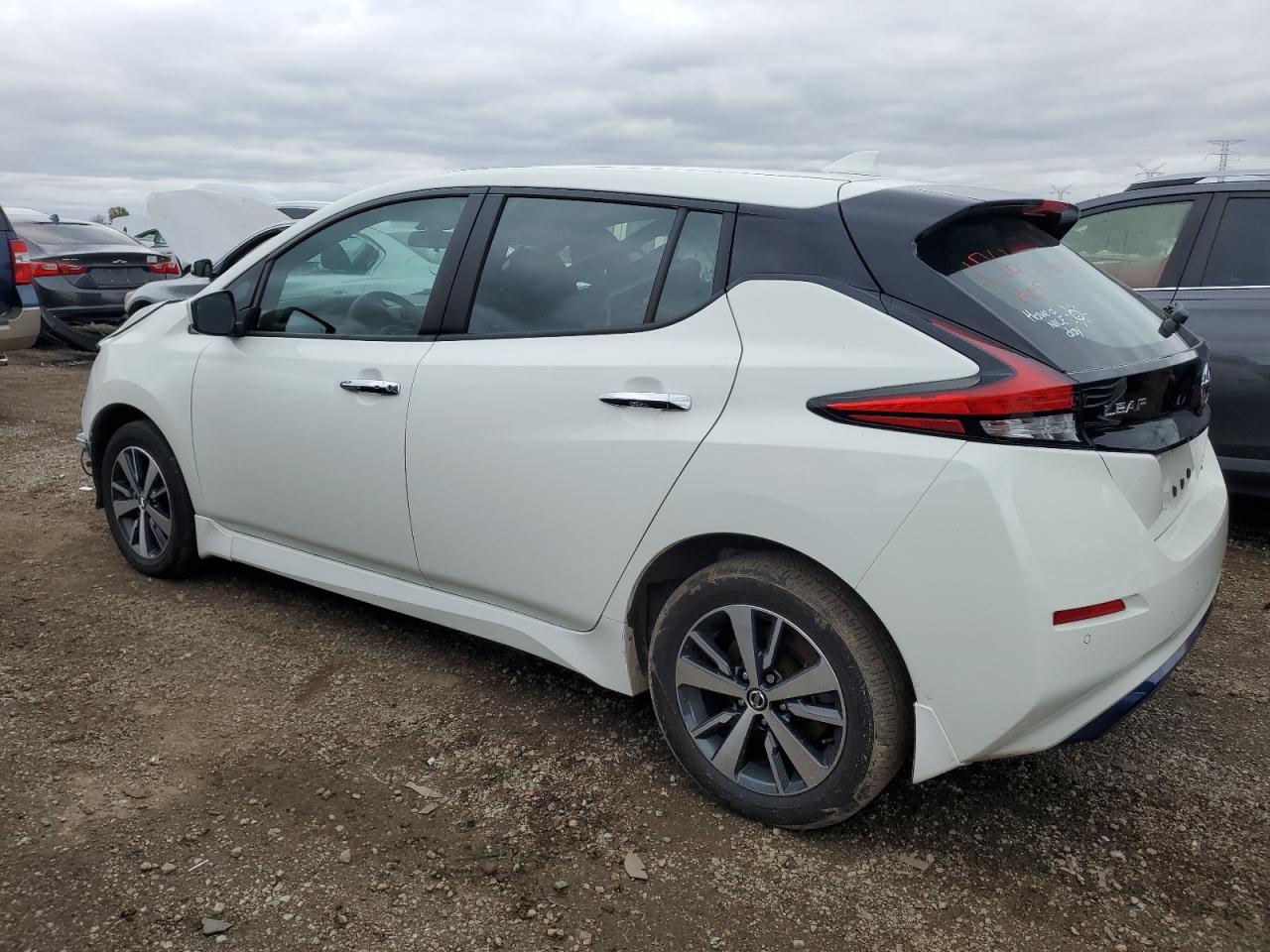 2020 Nissan Leaf - Image 2