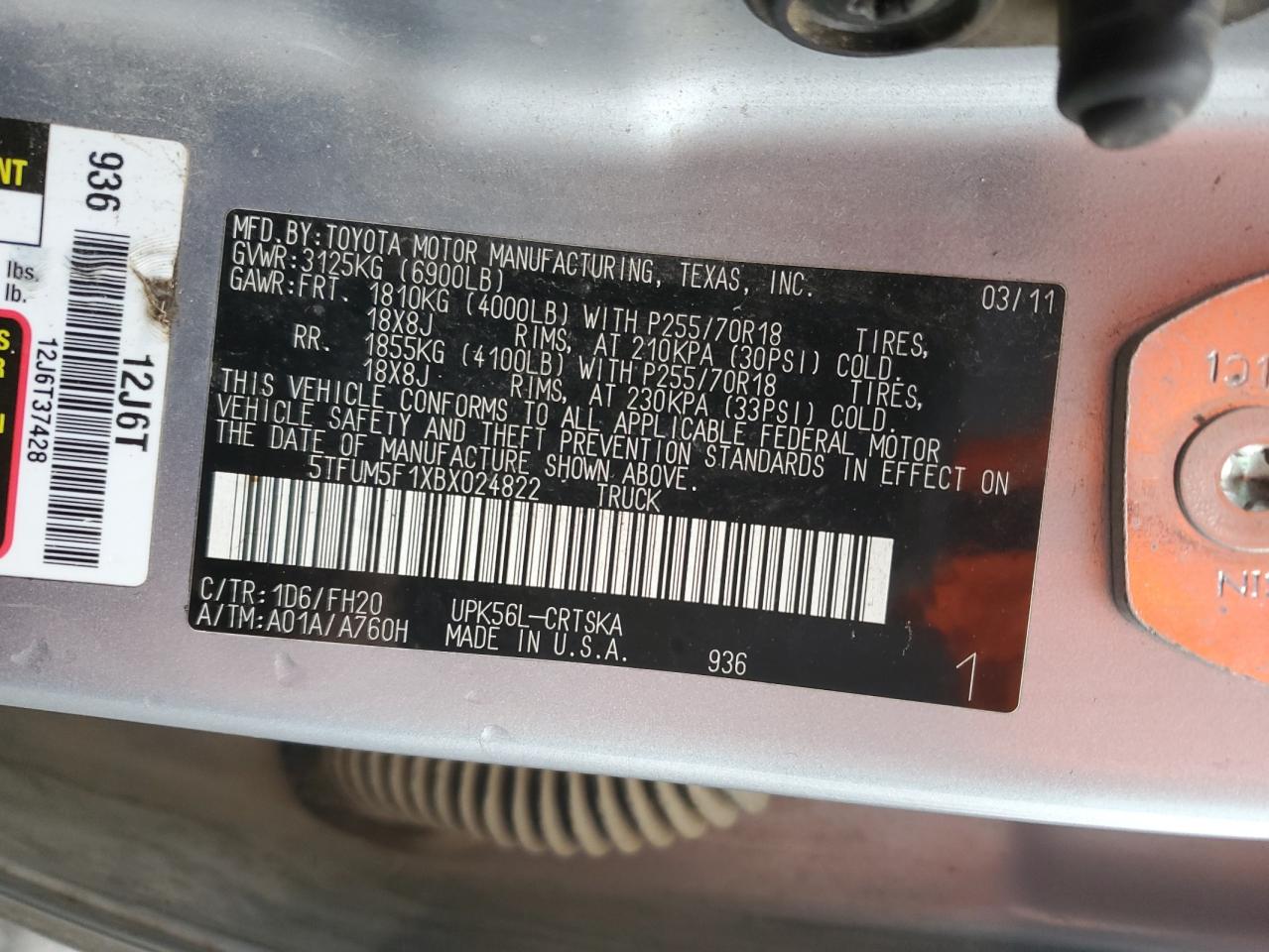 2011 Toyota Tundra - Image 12