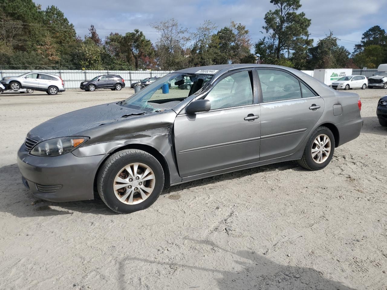 2005 Toyota Camry Le VIN: 4T1BF30KX5U620392 Lot: 78608244