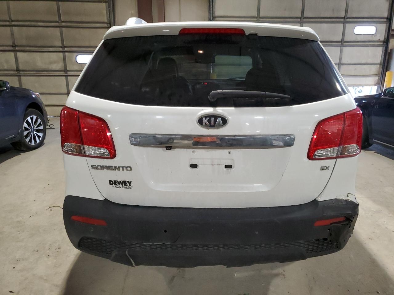 2011 Kia Sorento Ex VIN: 5XYKU4A12BG001739 Lot: 81733744