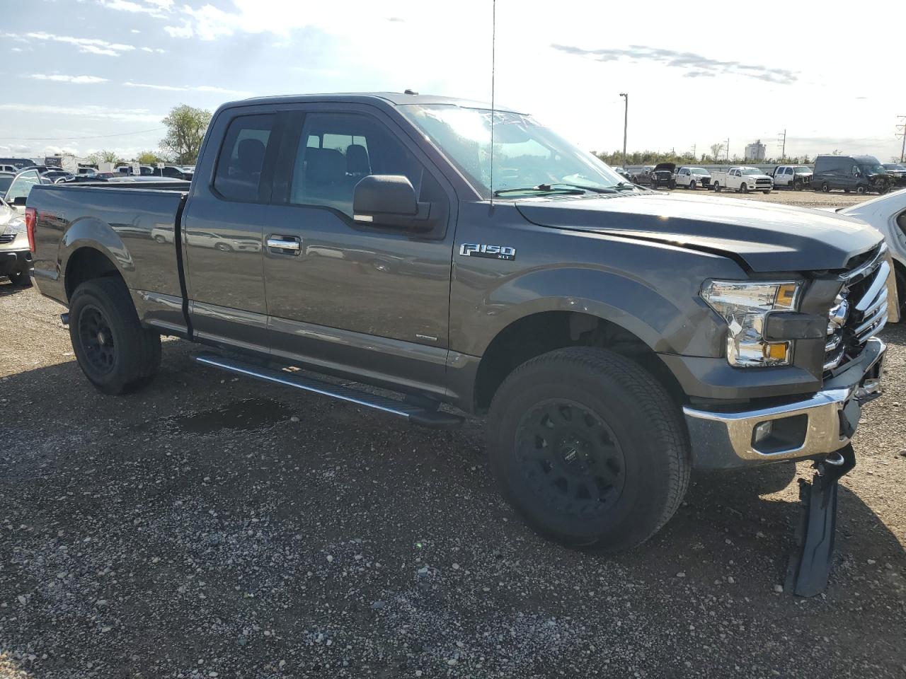 2016 Ford F-150 - Image 4