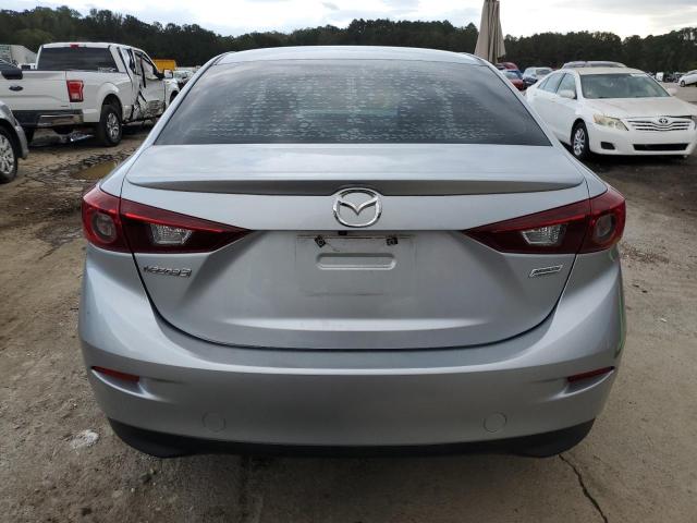  MAZDA 3 2018 Silver