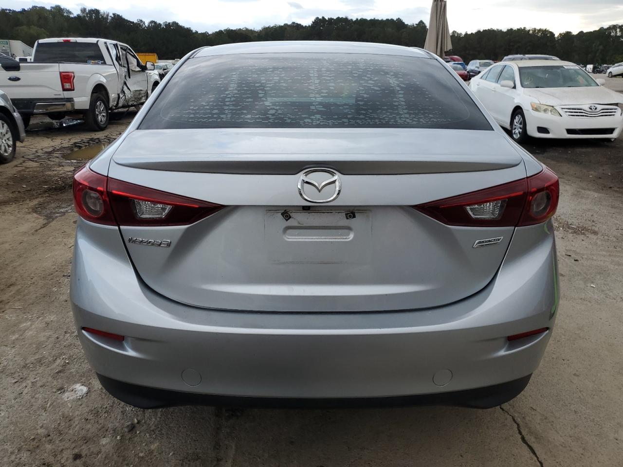 2018 Mazda 3 Touring VIN: 3MZBN1V35JM201164 Lot: 79494834