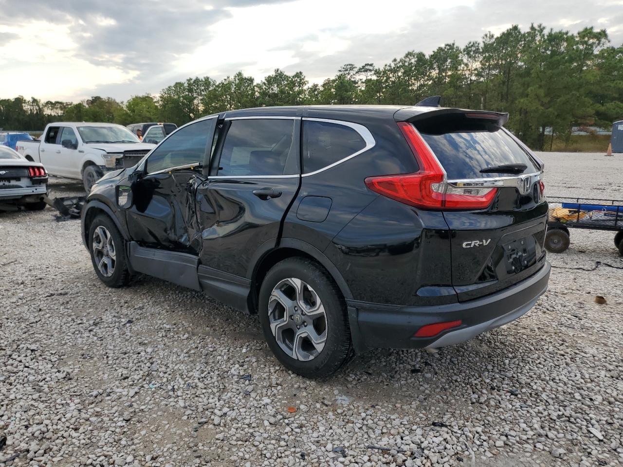 2019 Honda CR-V - Image 2