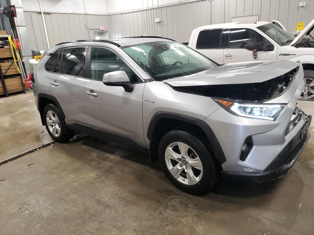 VIN 2T3RWRFV6KW019468 2019 TOYOTA RAV4 no.4