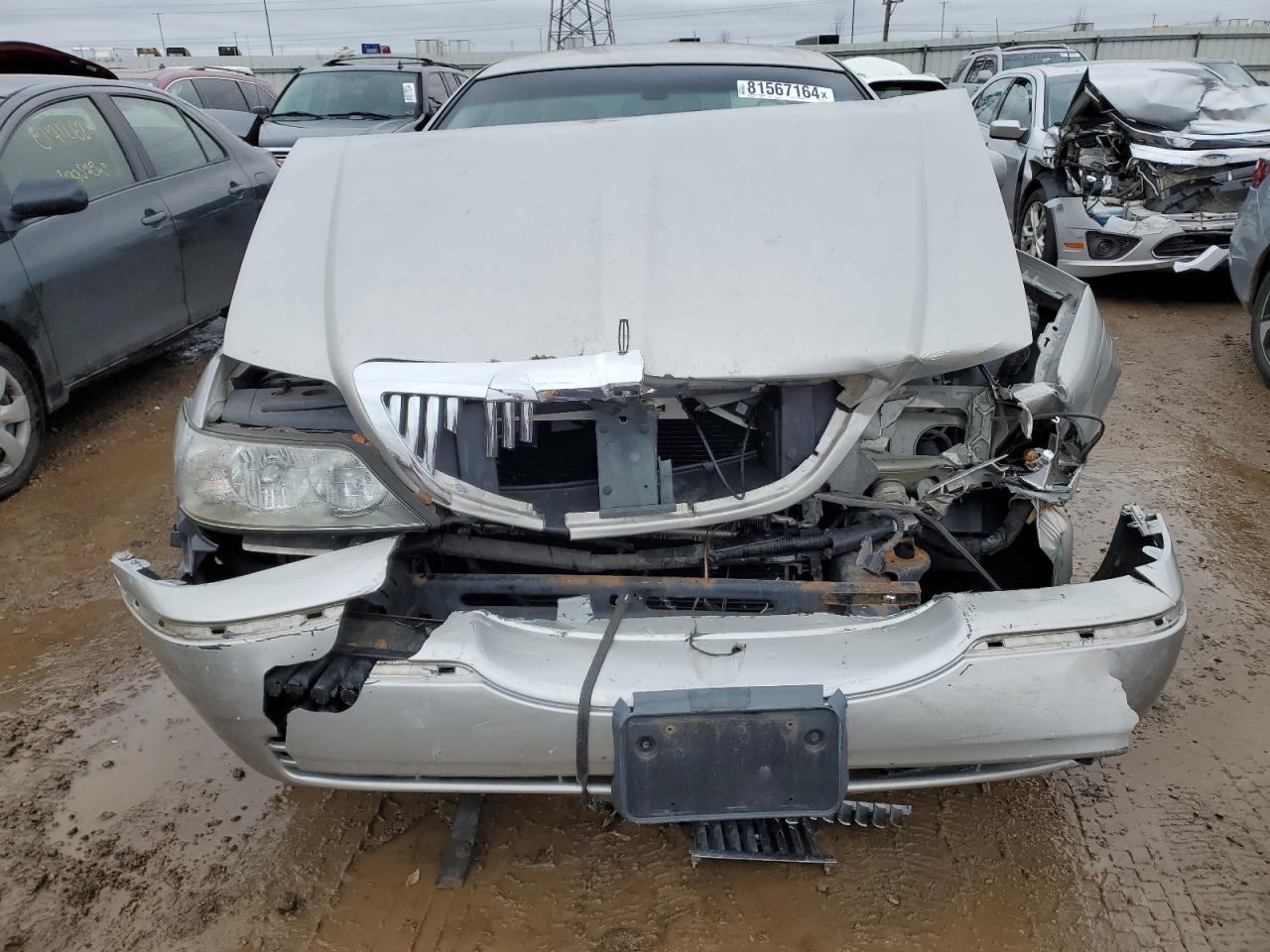 2009 Lincoln Town Car - Image 5