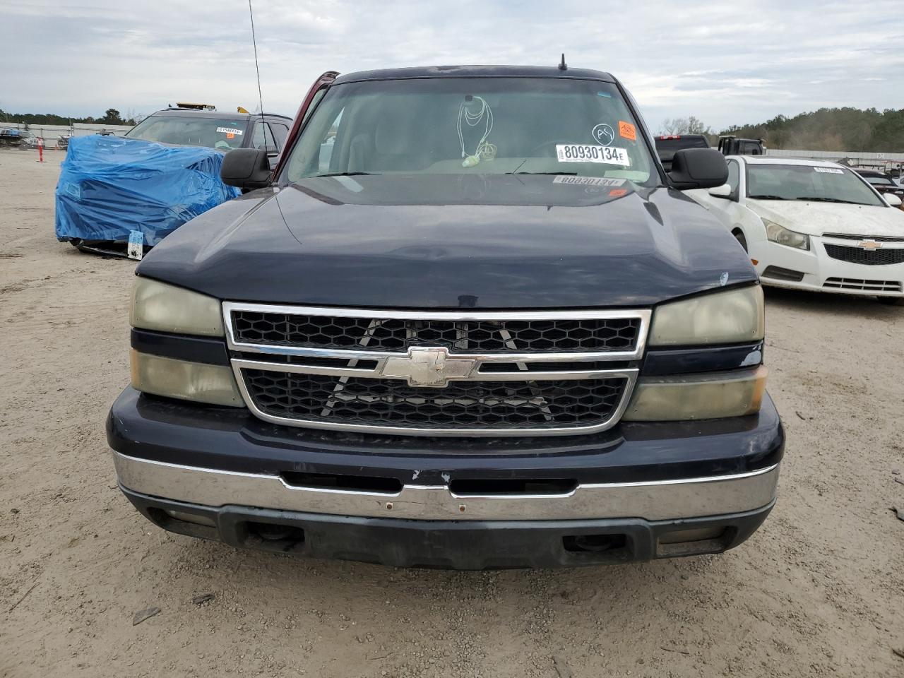 2007 Chevrolet Silverado - Image 5