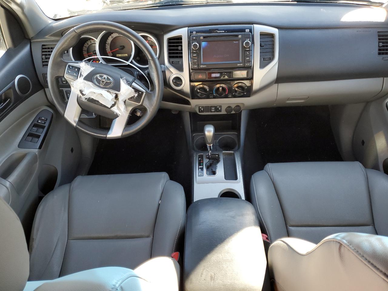 2013 Toyota Tacoma - Image 8