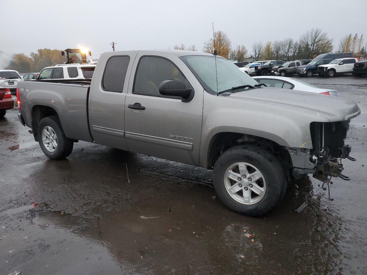 2012 GMC Sierra - Image 4