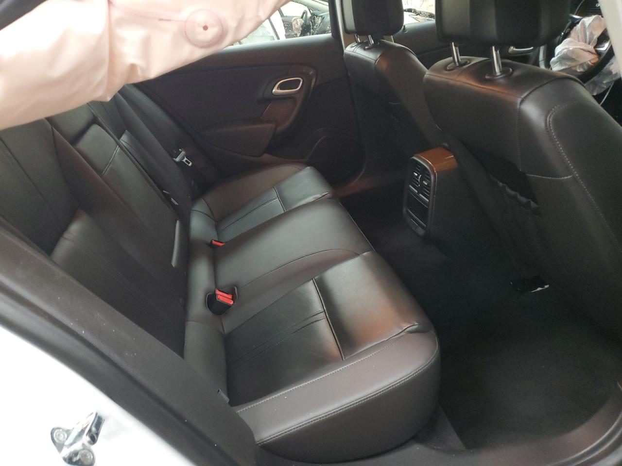 2011 Saab 9-5 - Image 10