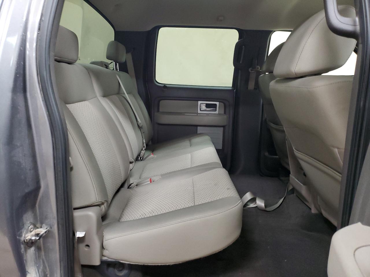 2009 Ford F-150 - Image 10
