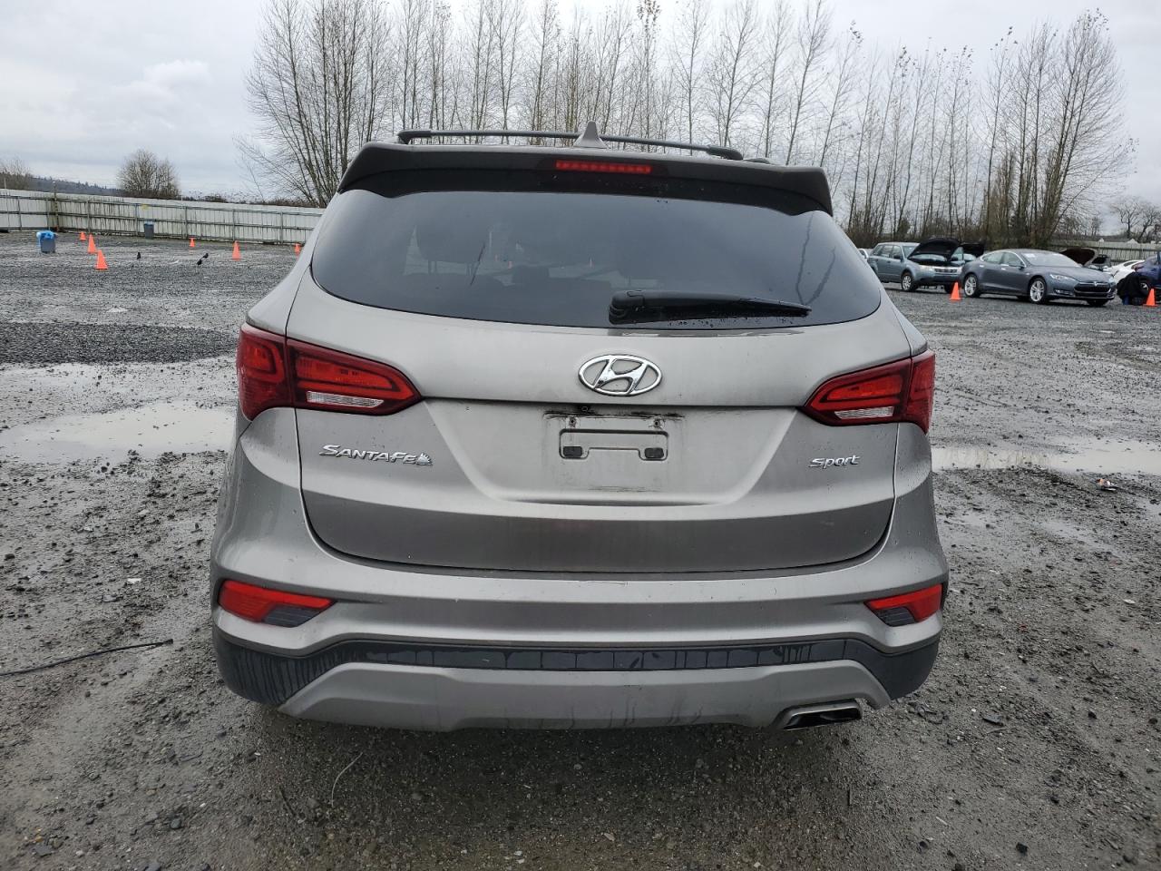 2018 Hyundai Santa Fe - Image 6