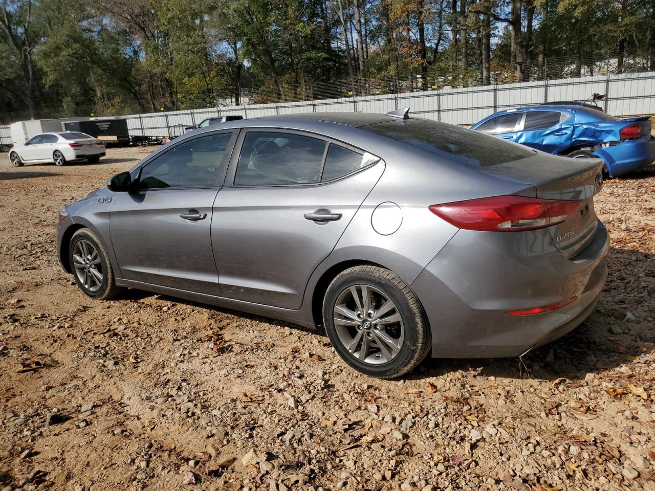 VIN 5NPD84LF1JH299486 2018 HYUNDAI ELANTRA no.2