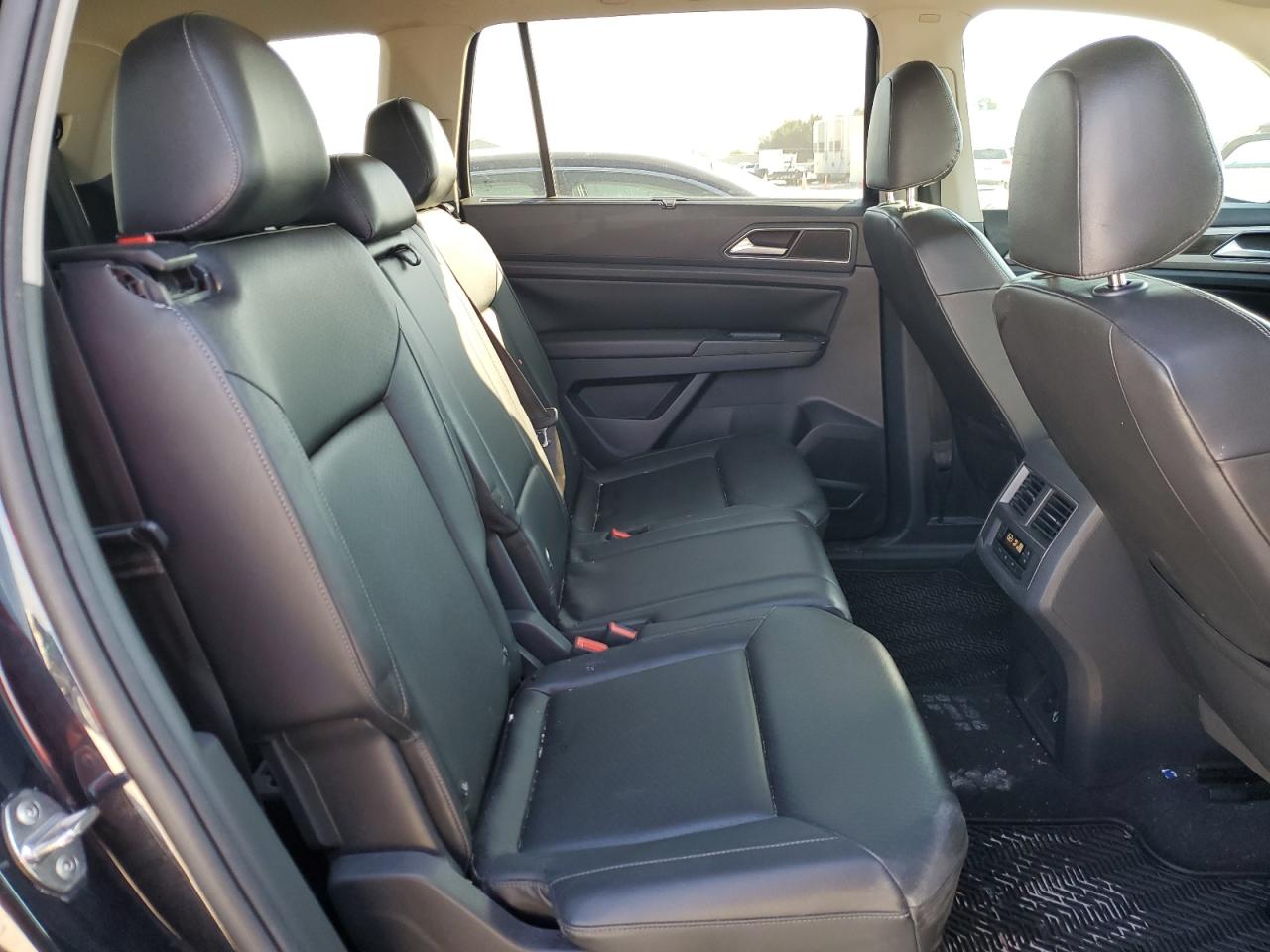 2019 Volkswagen Atlas - Image 11