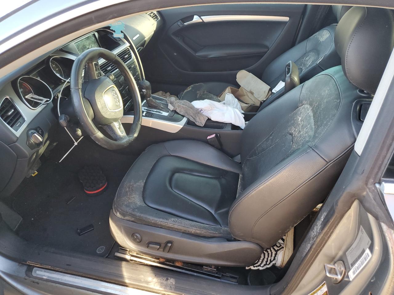 2011 Audi A5 Premium VIN: WAUCFAFR7BA024121 Lot: 82290584