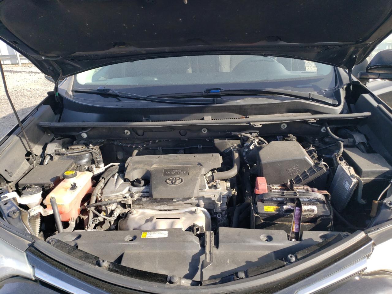 2018 Toyota RAV 4 - Image 13
