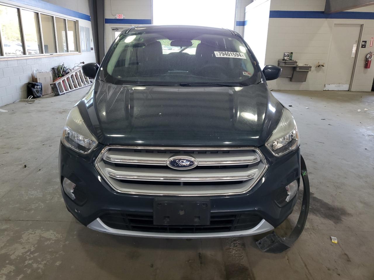 VIN 1FMCU0GD8KUA23253 2019 FORD ESCAPE no.5