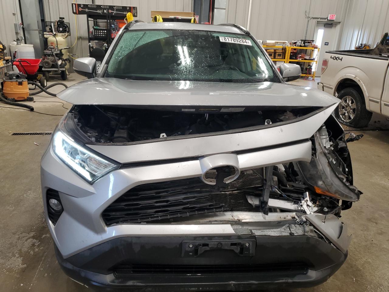 VIN 2T3RWRFV6KW019468 2019 TOYOTA RAV4 no.5