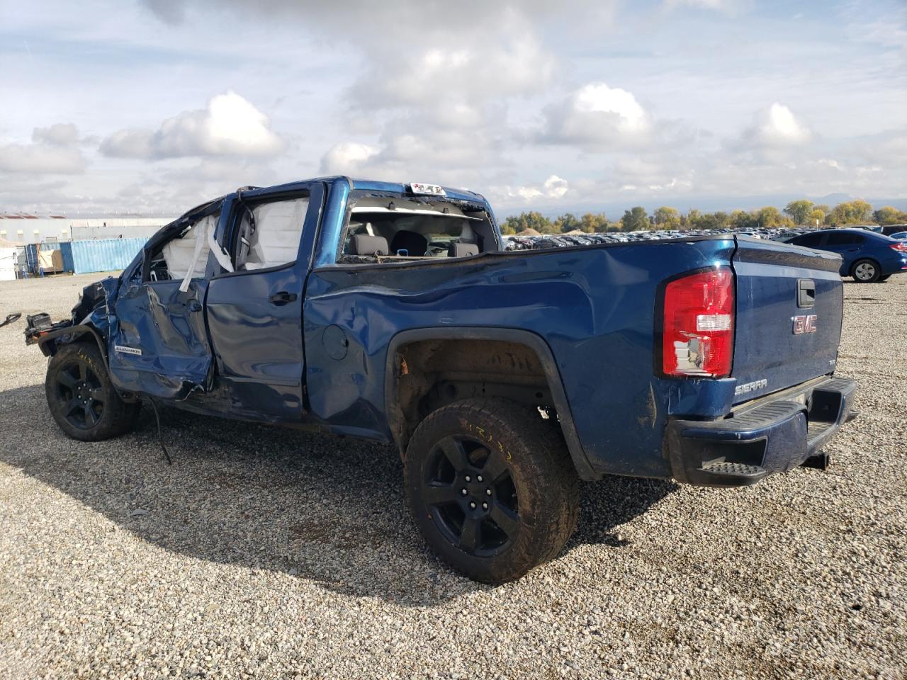 2018 GMC Sierra - Image 2