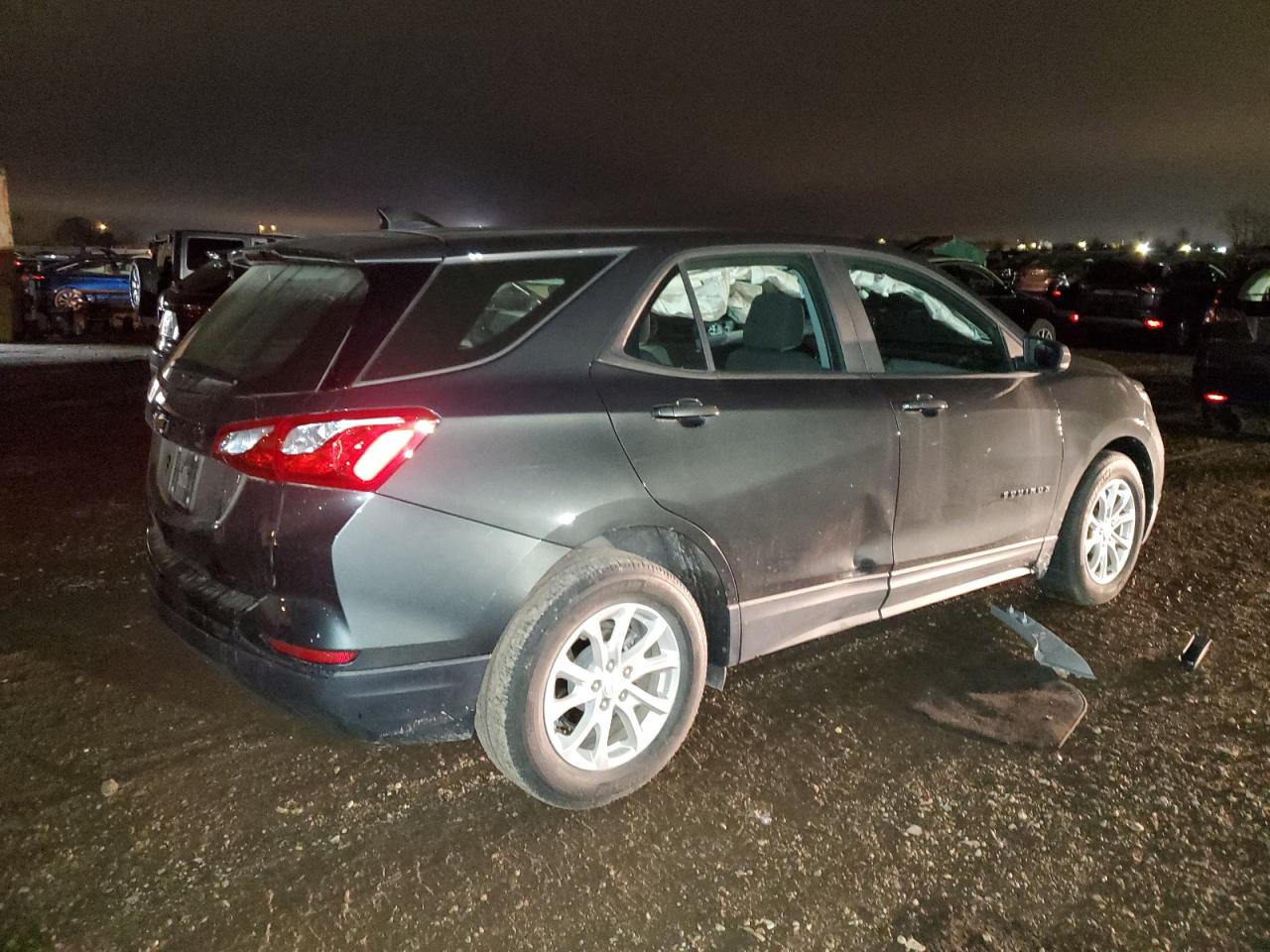 2020 Chevrolet Equinox - Image 3