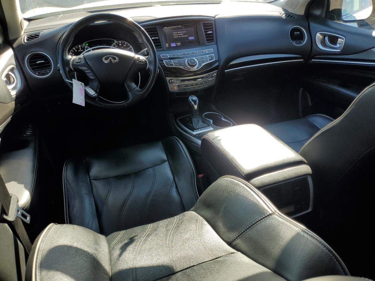 2017 Infiniti QX60 - Image 8