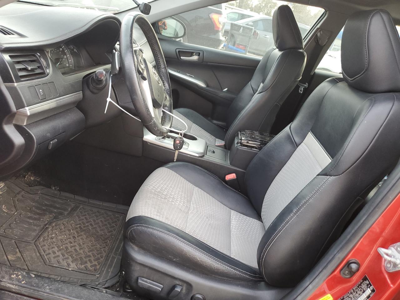 2012 Toyota Camry - Image 7