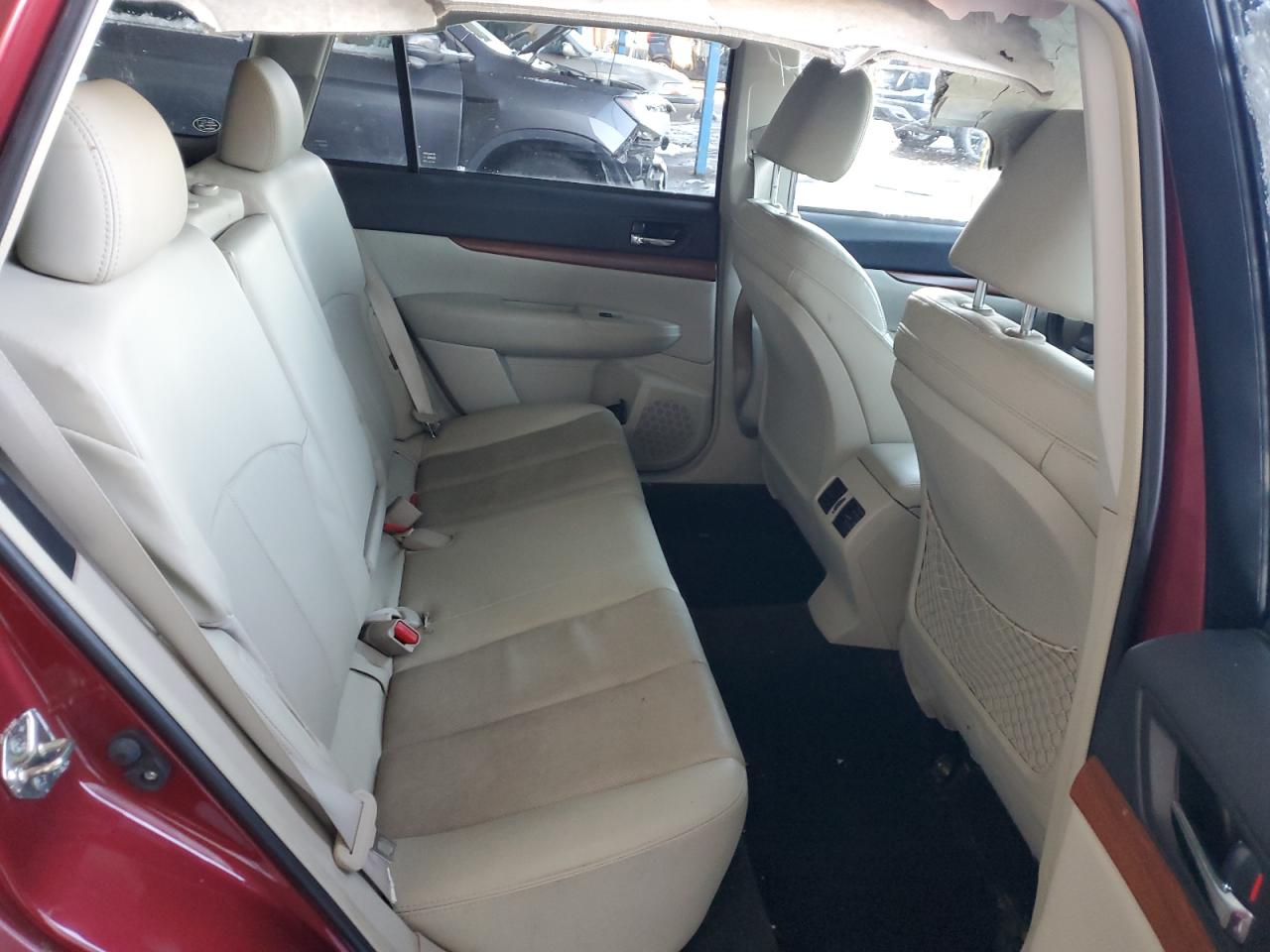 2014 Subaru Outback 3.6R Limited VIN: 4S4BRDNC4E2266475 Lot: 82402244