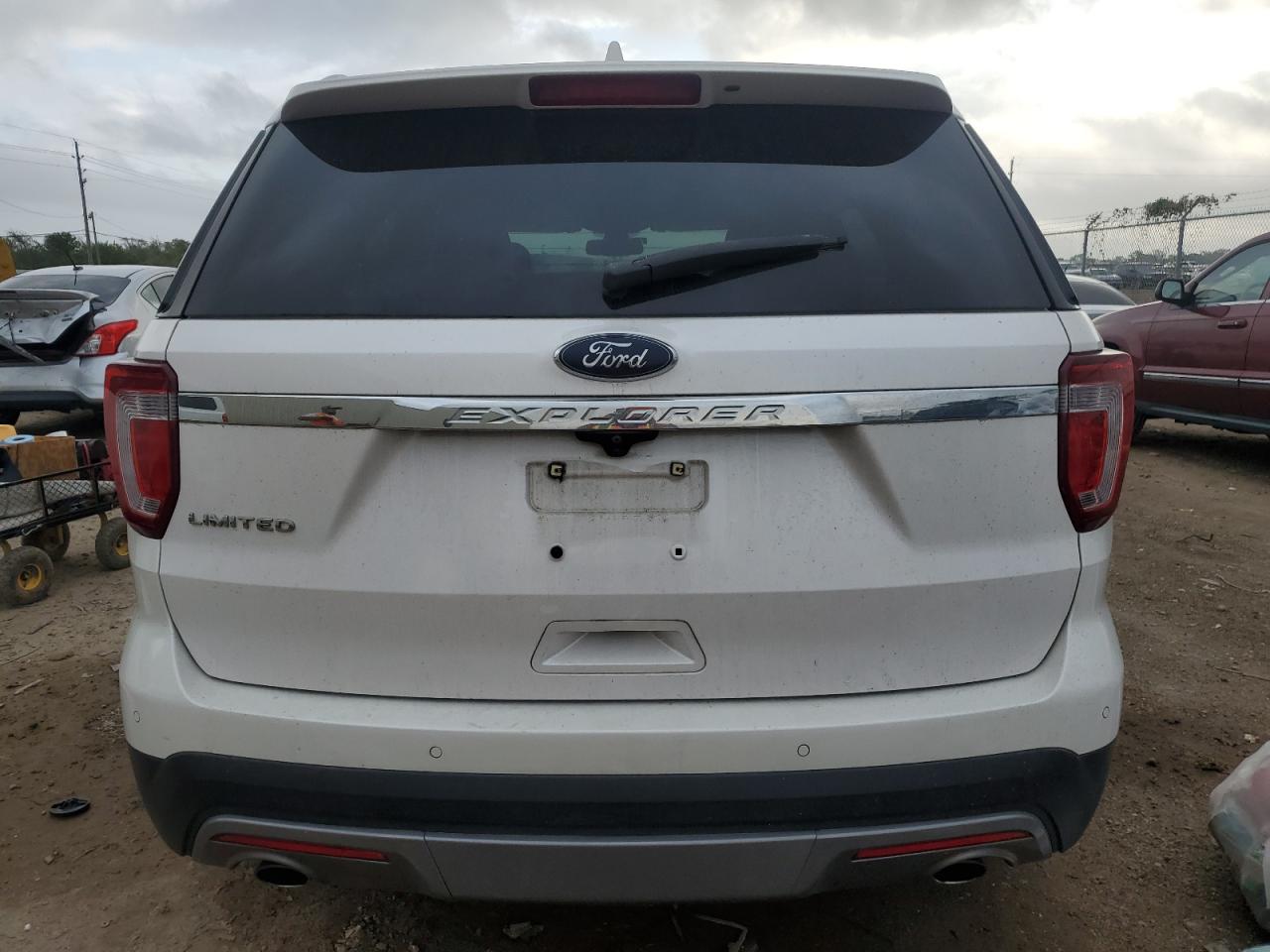 2017 Ford Explorer Limited VIN: 1FM5K7F88HGD85666 Lot: 79219444