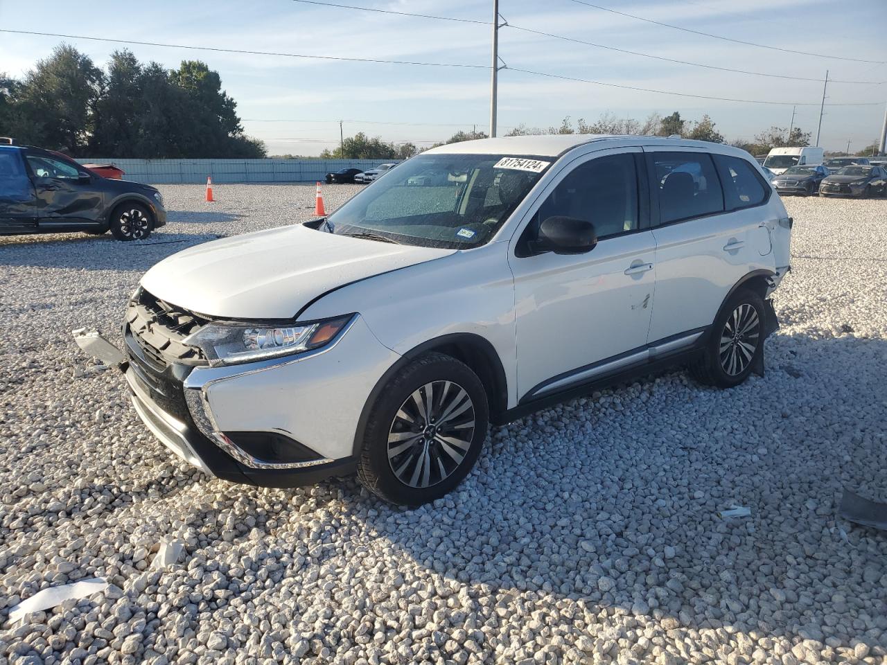 2020 Mitsubishi Outlander - Image 1