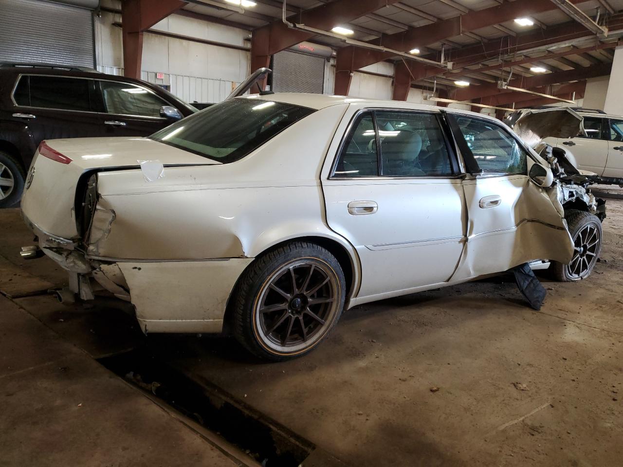 2008 Cadillac DTS - Image 3