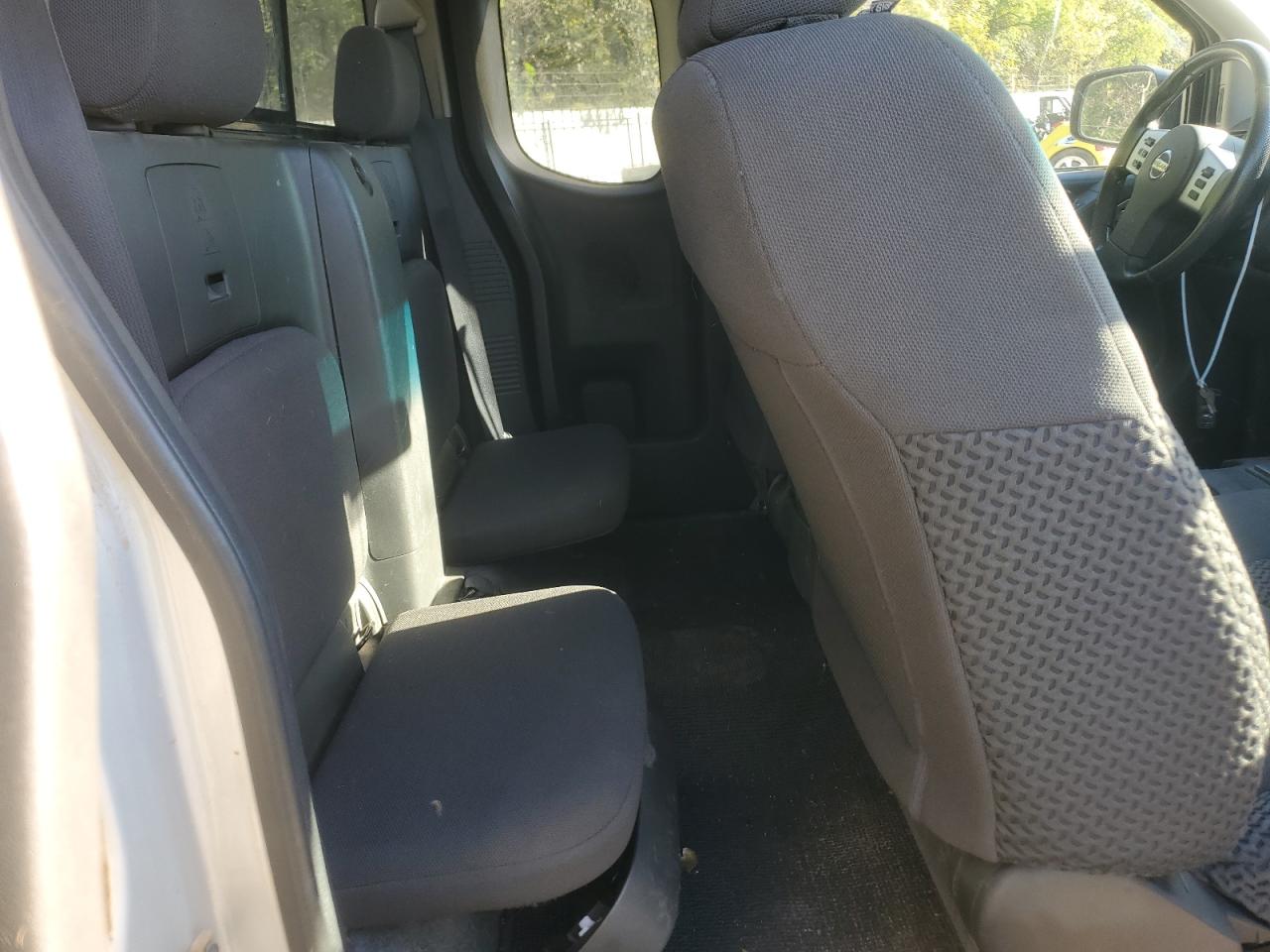 2018 Nissan Navara (Frontier) - Image 10