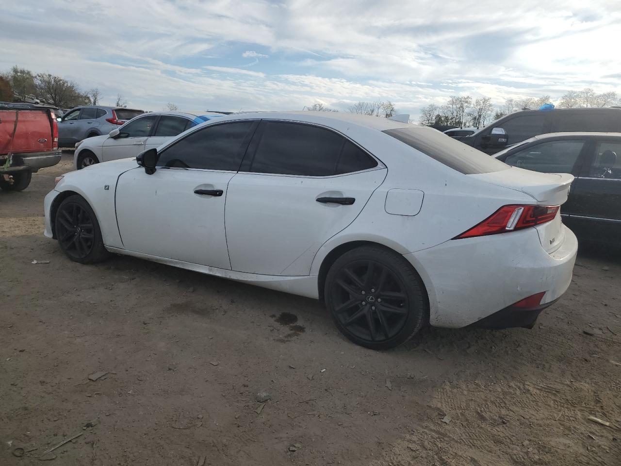 2015 Lexus IS - Image 2