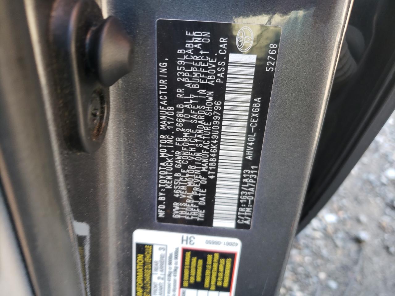 2009 Toyota Camry - Image 14