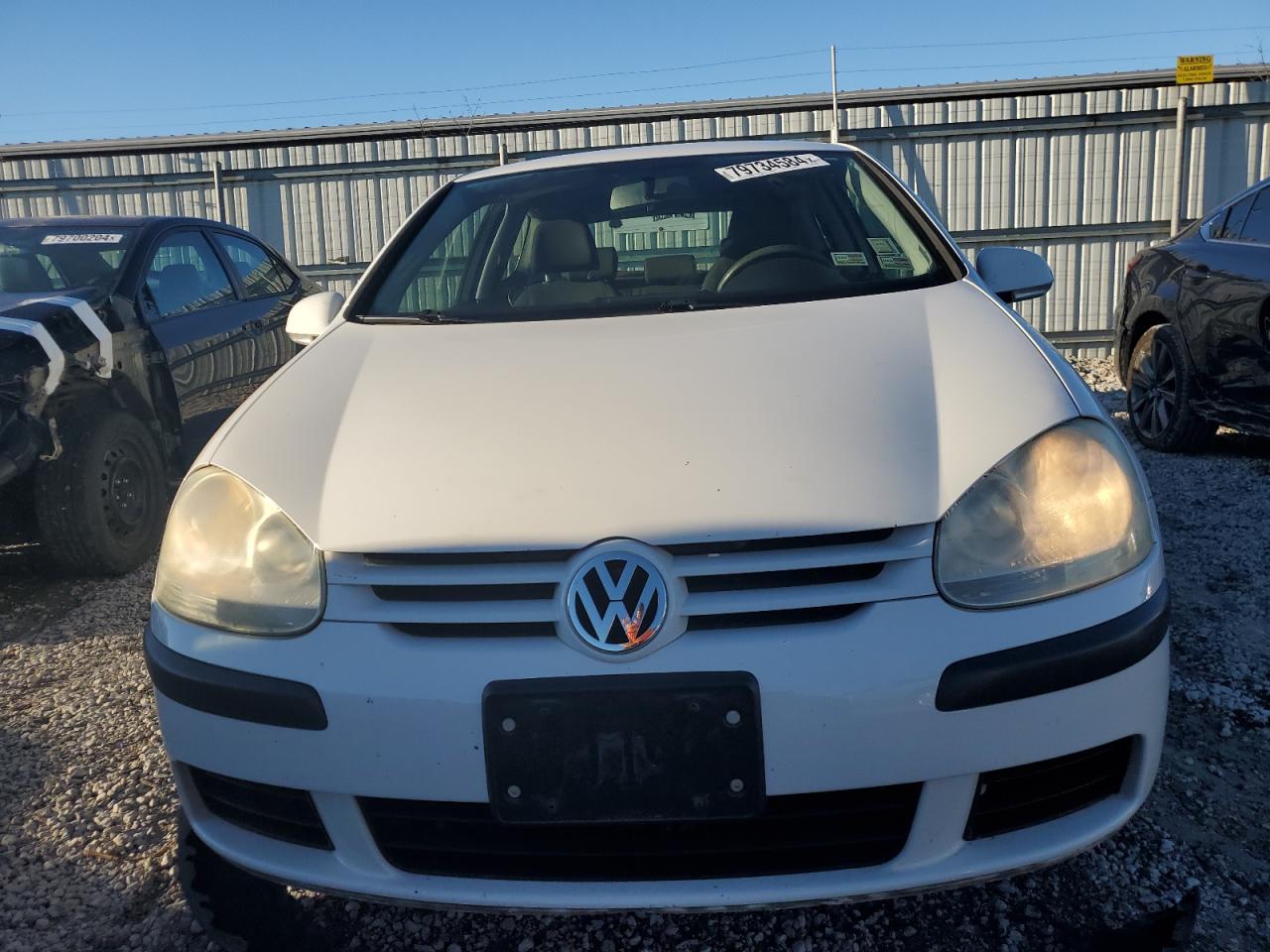 2009 Volkswagen Golf - Image 5