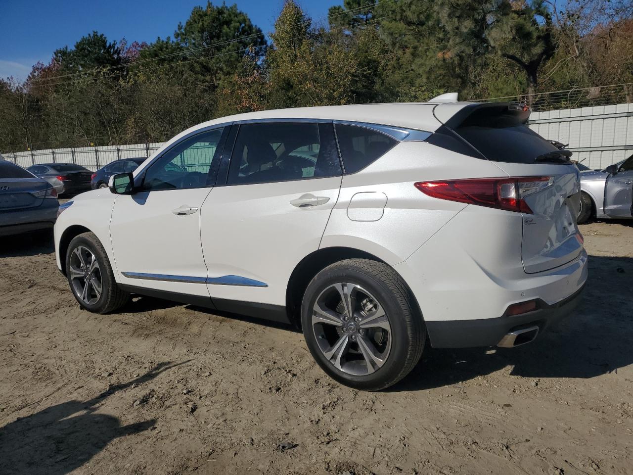 2023 Acura RDX - Image 2