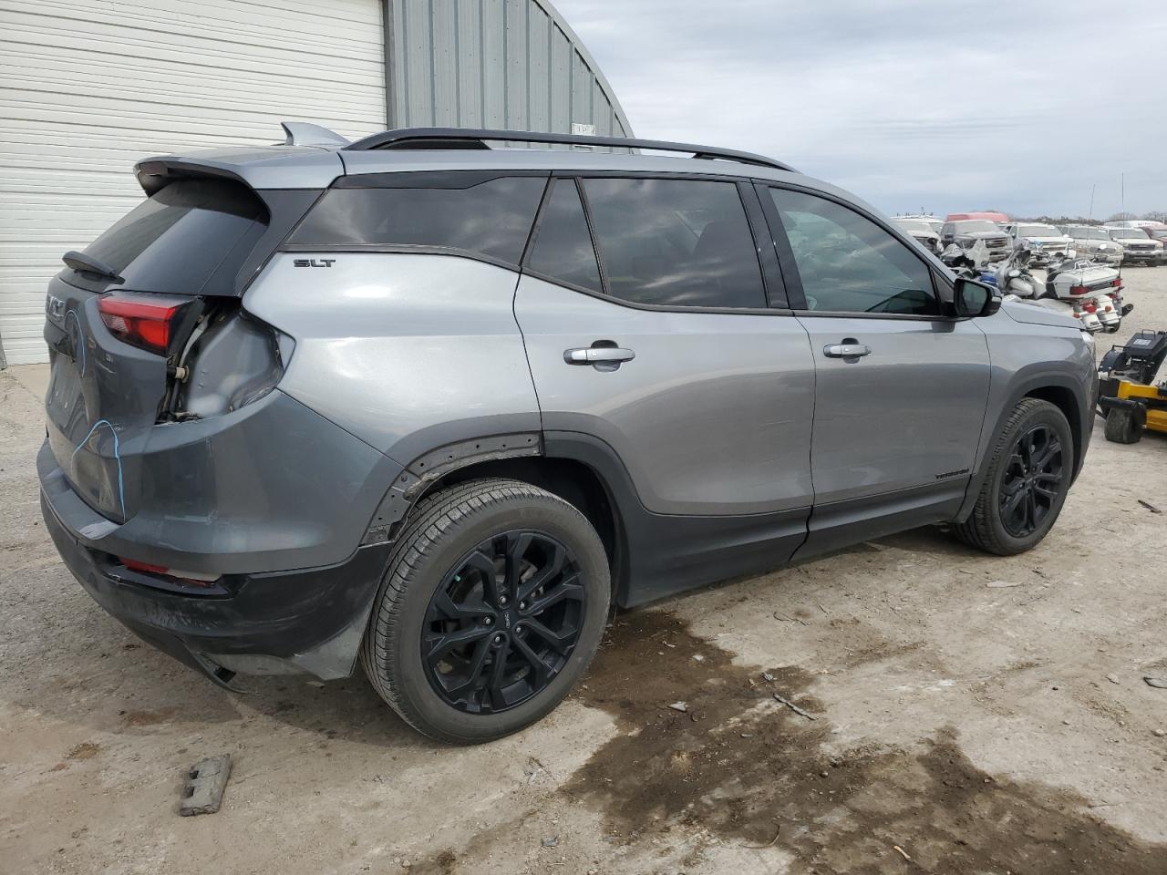 2020 GMC Terrain - Image 3