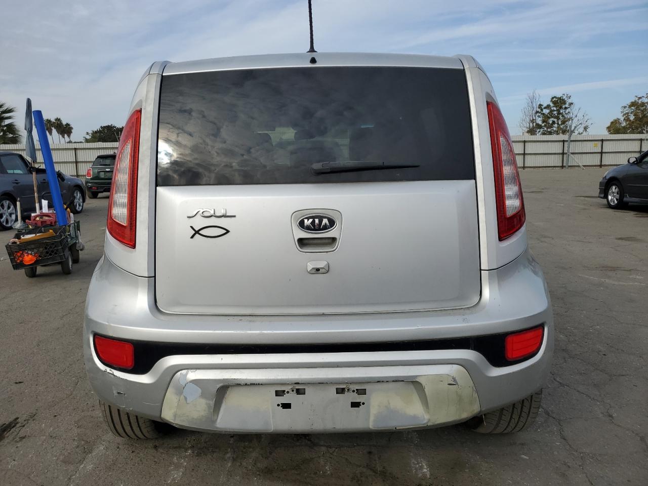 2012 Kia Soul + VIN: KNDJT2A65C7438857 Lot: 79022844