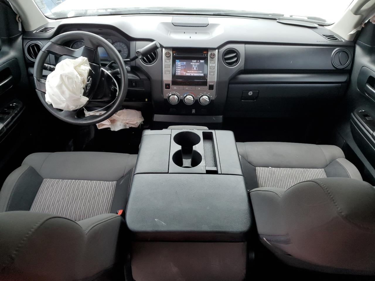 2016 Toyota Tundra - Image 8
