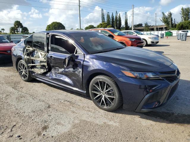  TOYOTA CAMRY 2022 Granatowy