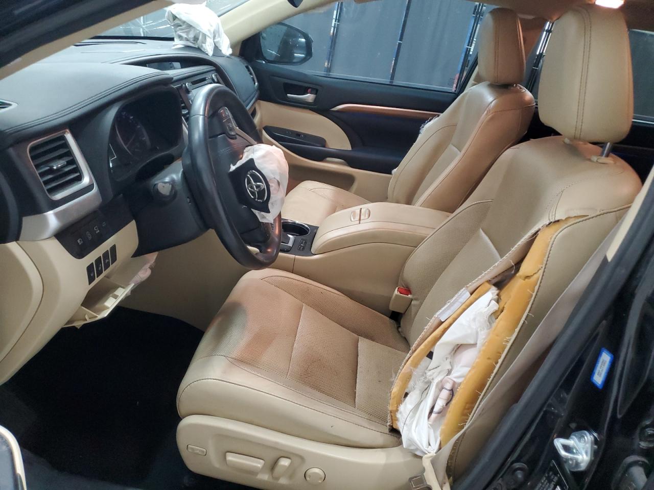 2017 Toyota Highlander - Image 7