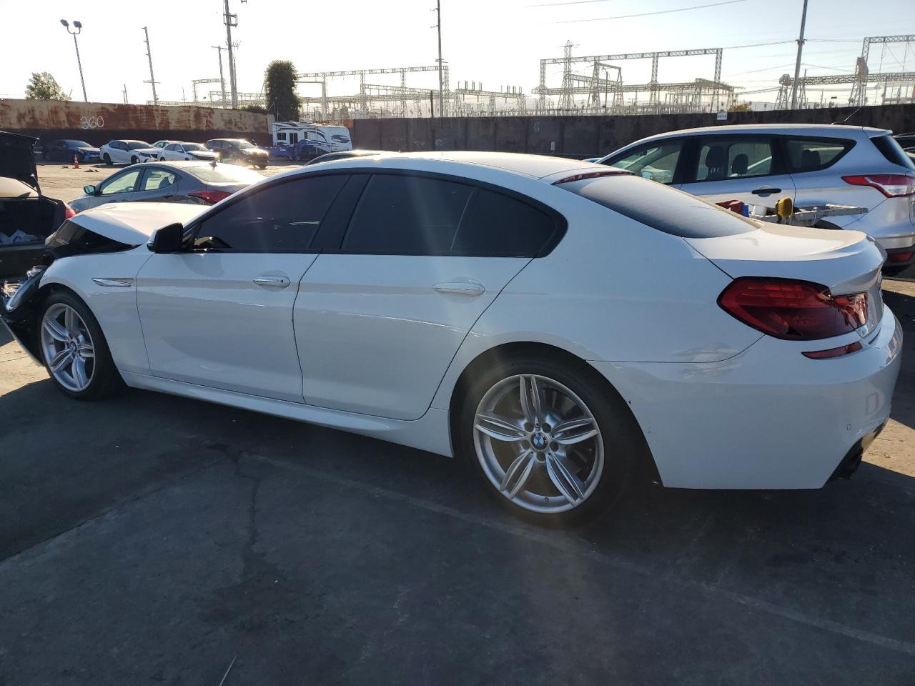 VIN WBA6D0C34HG639857 2017 BMW 6 SERIES no.2