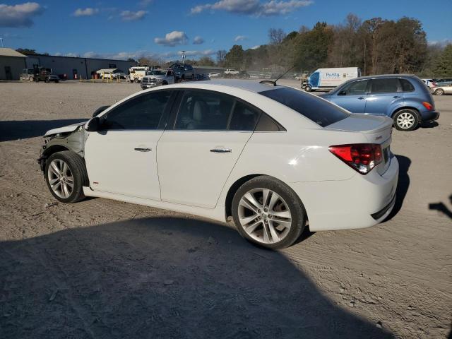 Sedans CHEVROLET CRUZE 2015 Biały