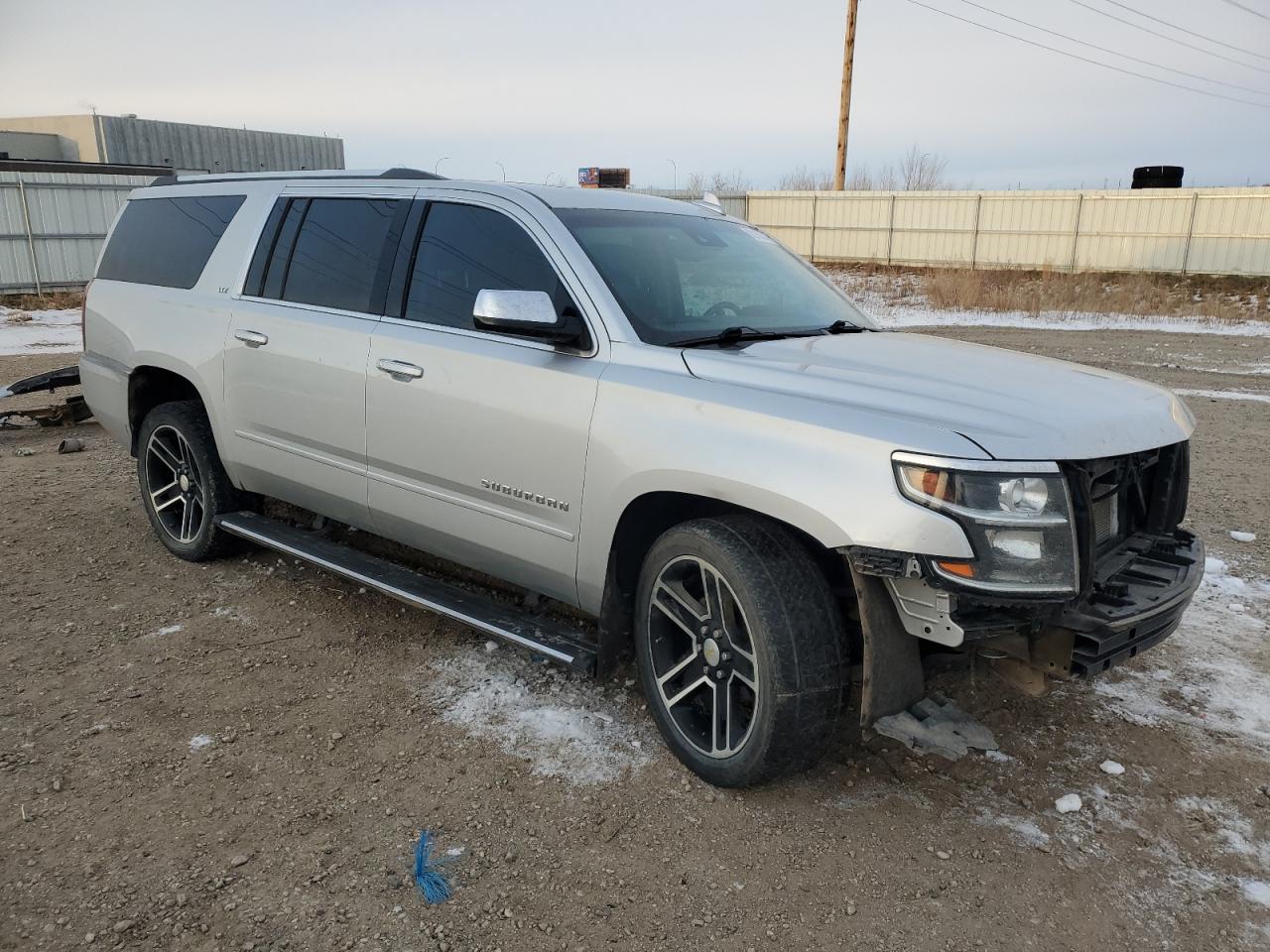 2015 Chevrolet Suburban - Image 4