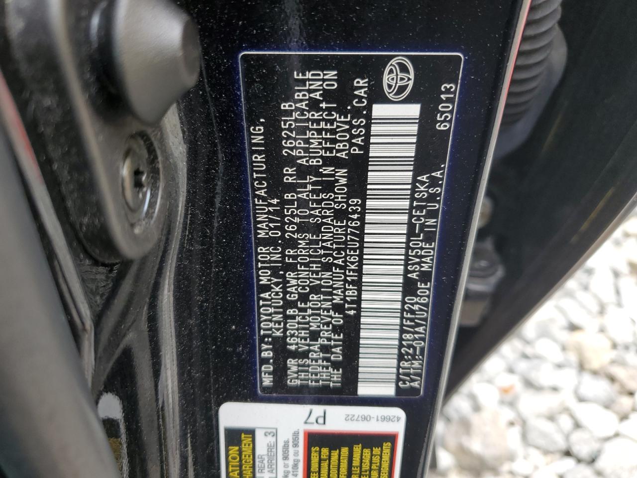 2014 Toyota Camry - Image 14