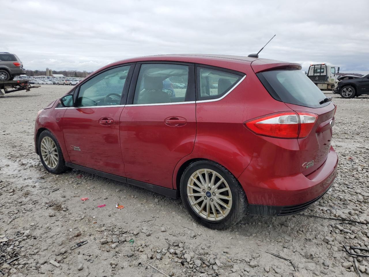 VIN 1FADP5CU6GL114852 2016 FORD CMAX no.2