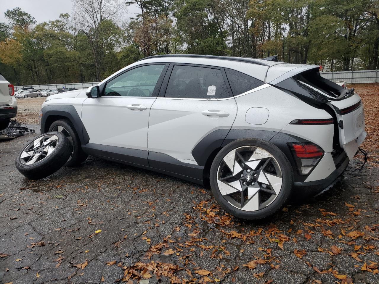 KM8HE3A34RU136132 2024 HYUNDAI KONA - Image 2