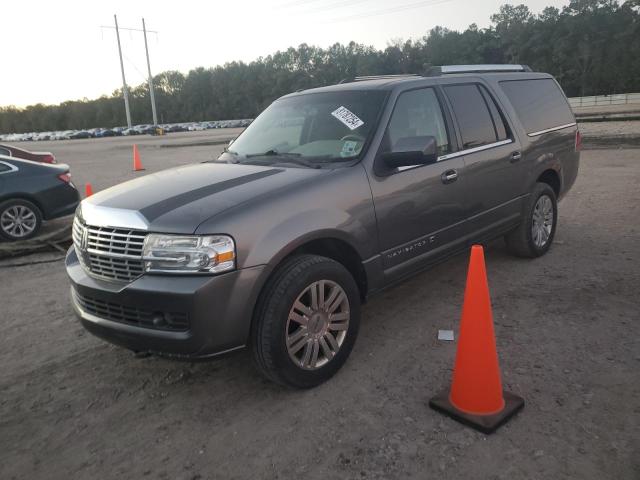 2013 Lincoln Navigator L