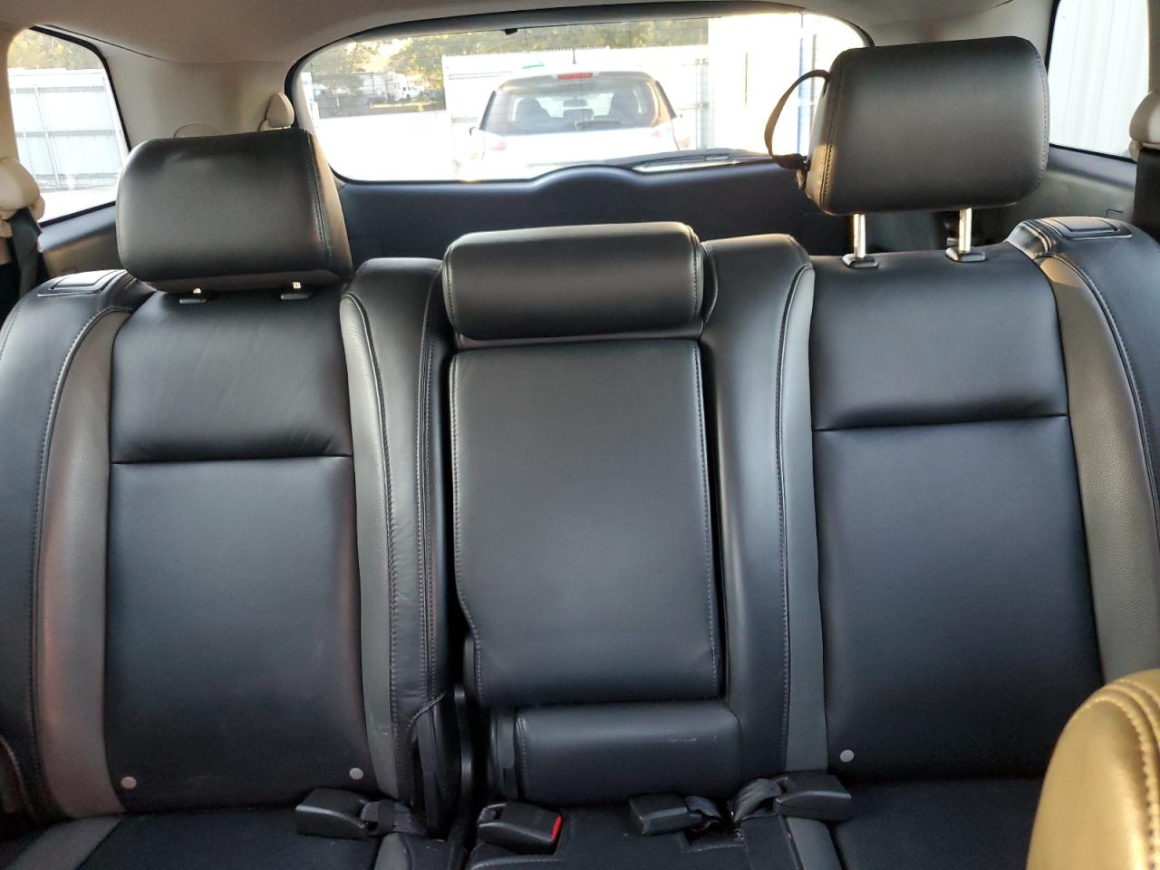 2010 Mazda CX-9 - Image 10