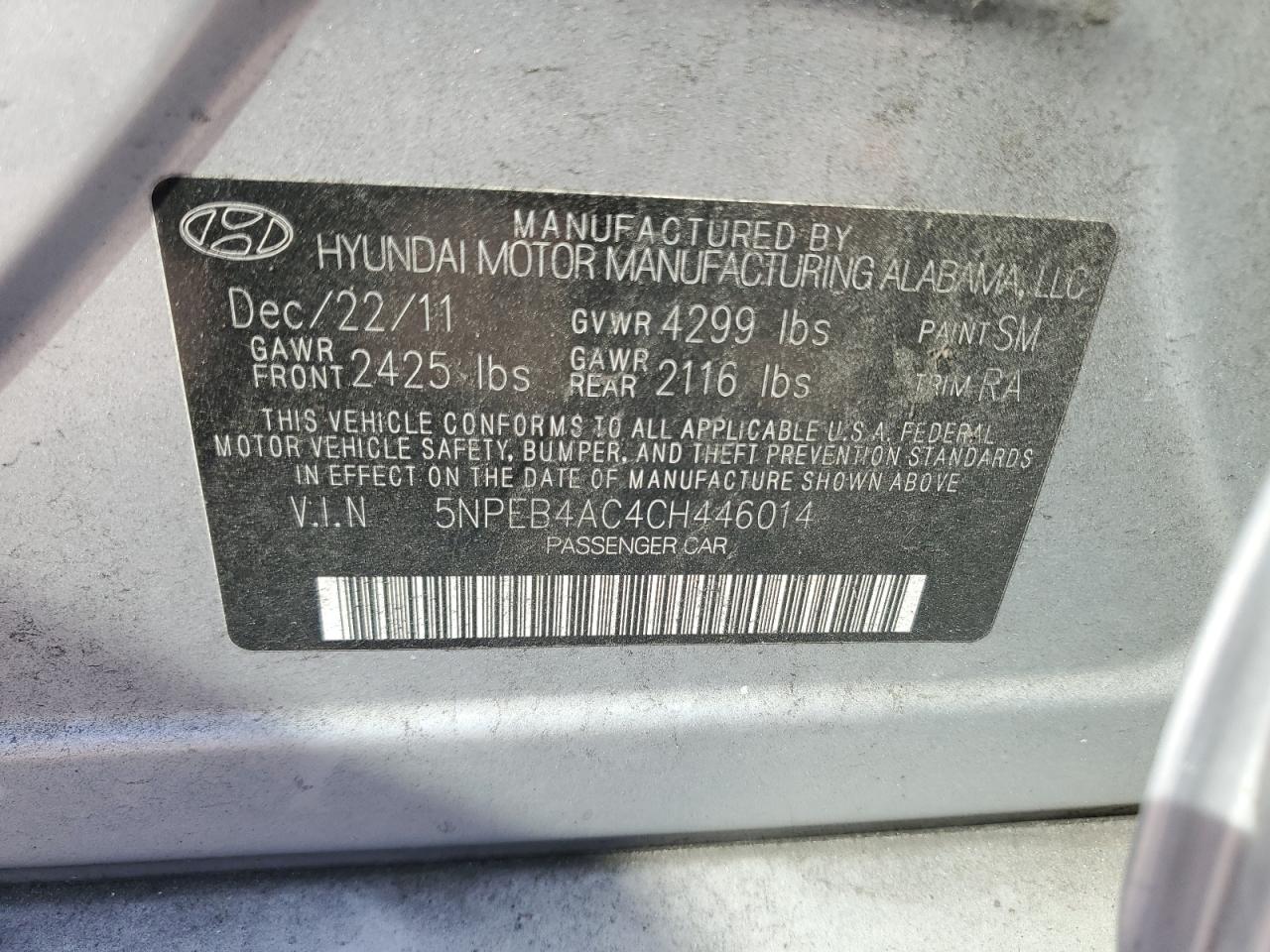 2012 Hyundai Sonata - Image 13